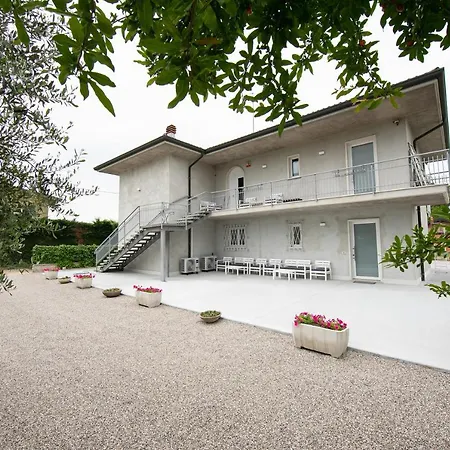 L'ago Di Garda And C'era Volta Un Pet Friendly Ac - Happy