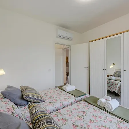 L'ago Di Garda And C'era Volta Un Pet Friendly Ac - Happy *